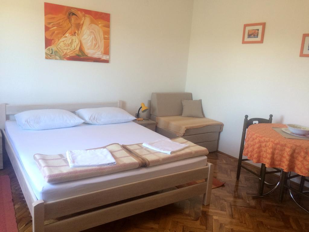 Apartments Radulovic Biograd Na Moru Exterior photo