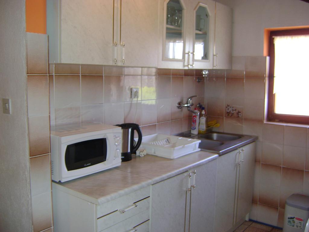 Apartments Radulovic Biograd Na Moru Room photo